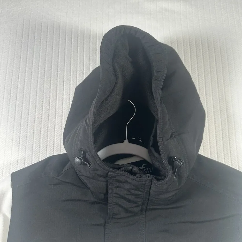 Hollister Mens All Weather Jacket Size M White Black Hooded Windbreaker Coat